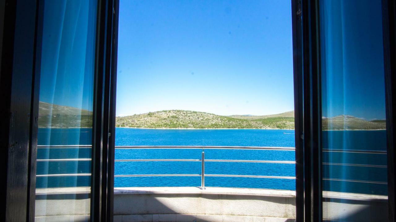 Vila Visnjic Grebaštica Buitenkant foto